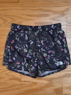 The North Face Girls Never Stop Run Liner Athletic Shorts Size L/12 NWOT